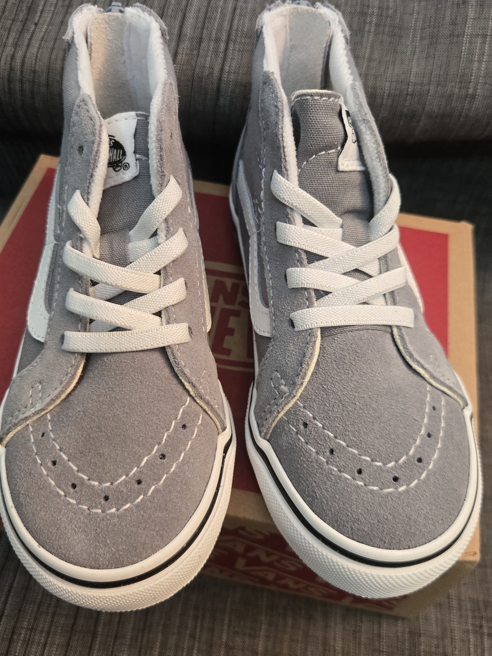 Vans Kids' Sk8-Hi Suede High-Top Sneakers in Light Gray Toddler Size 10